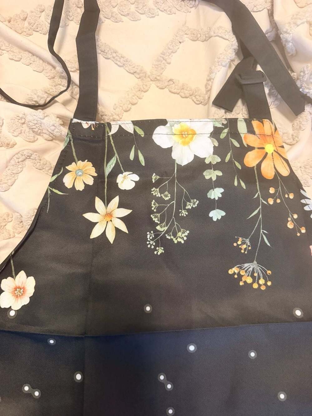 Unbranded Black Floral Print Pocket Apron